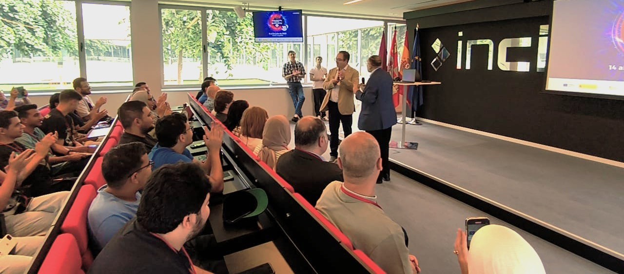 La USAL explora las tendencias en el uso de la IA y ciberseguridad con la Arab Academy