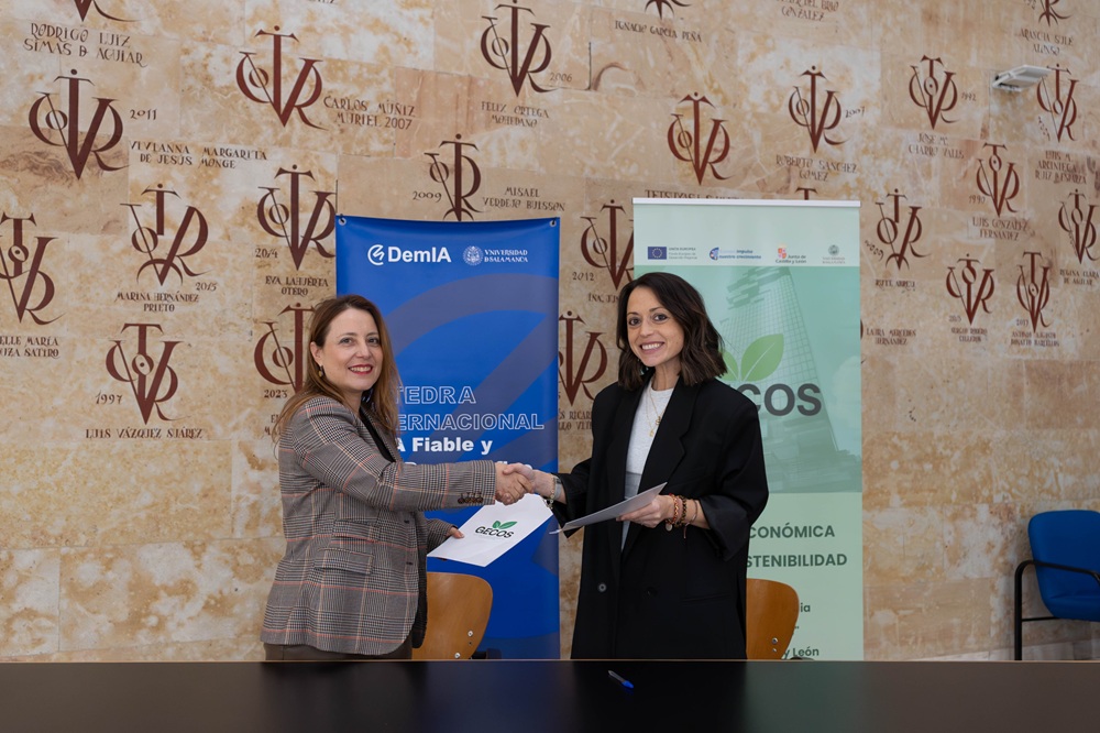 Ana Belén Gil (zquierda) y Jennnifer Martínez