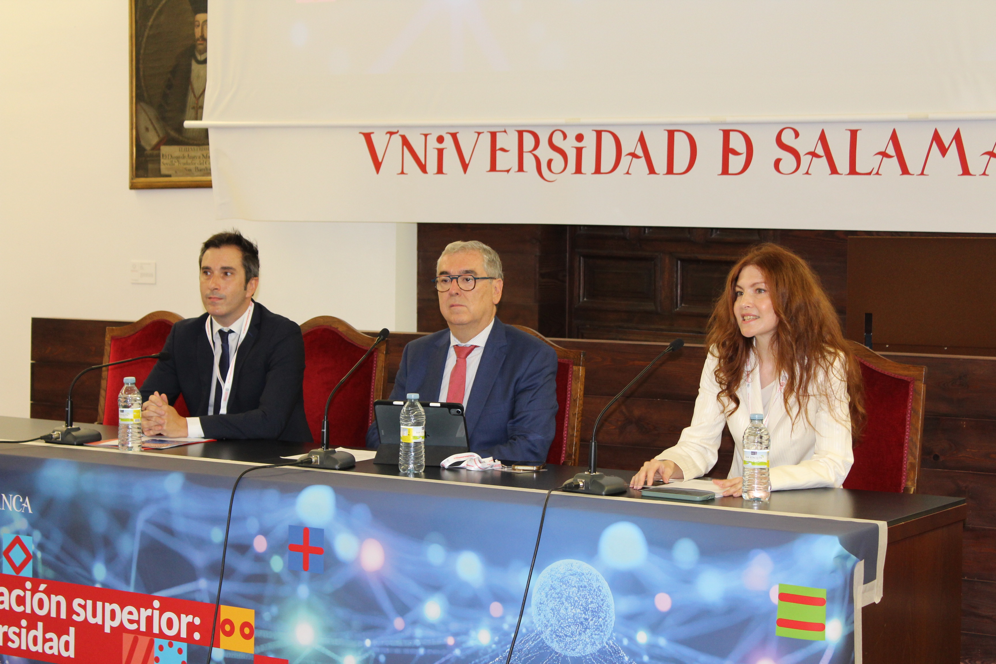Un momento de la inauguración del Foro D-IA-LOGOS organizado por la Universidad de Salamanca.